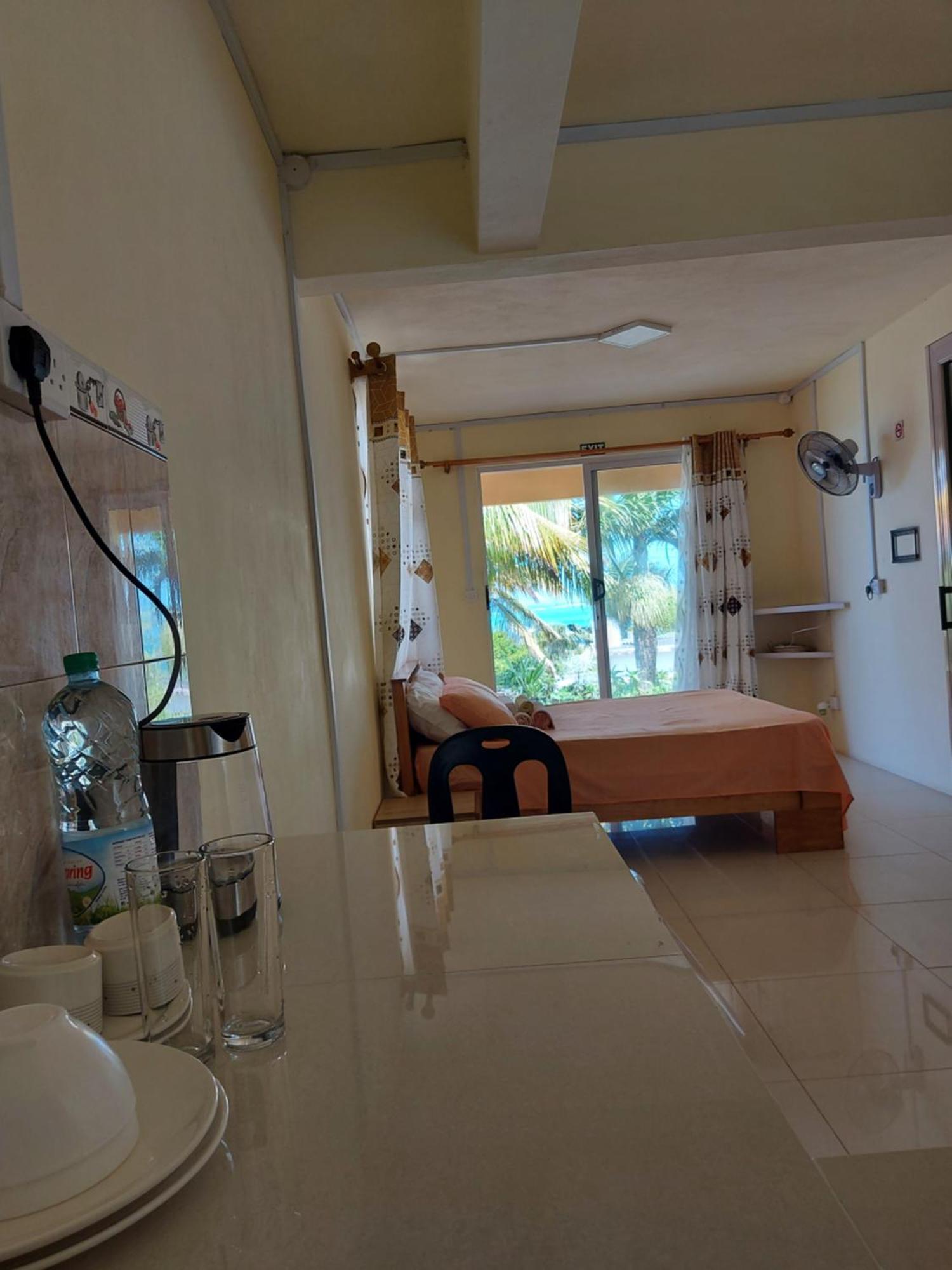 Ocean Viewpoint Lodge Πορτ Ματουρέν Εξωτερικό φωτογραφία